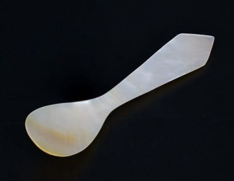 Mother of Pearl Caviar Spoon