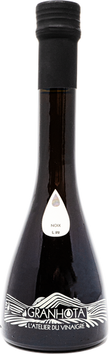 Walnut Vinegar, 8.4fl.oz. - GRANHOTA