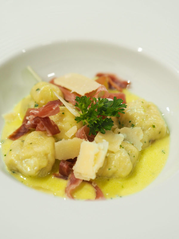 Wild Garlic & Kampot Pepper Butter - Le Beurre Bordier
